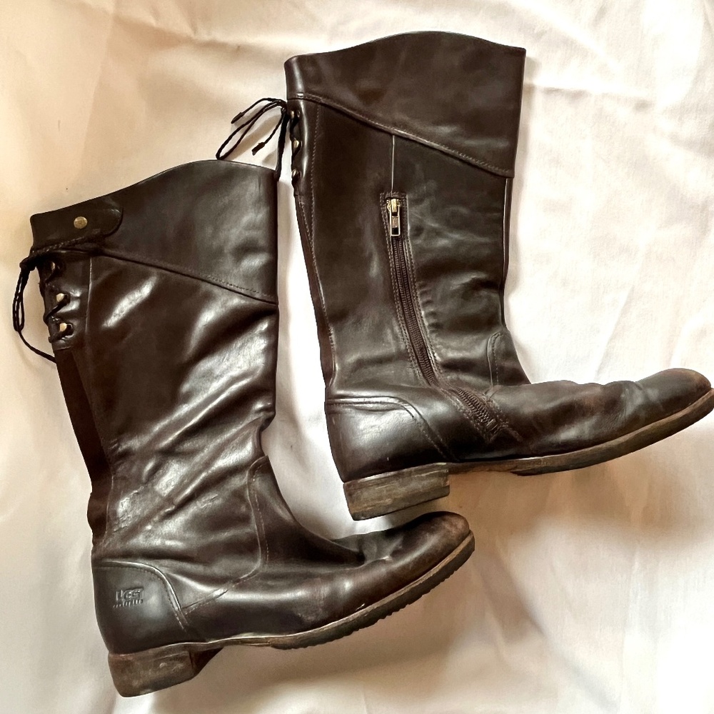 Vintage UGG Leather "Annabelle" Riding Boots Size 8